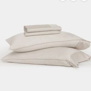 Buffy Breeze-Lyocell-queen Size Sheet Set/  Brand New